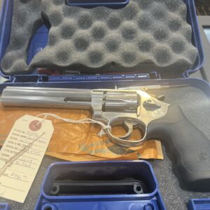 Smith & Wesson 10rd. 22LR